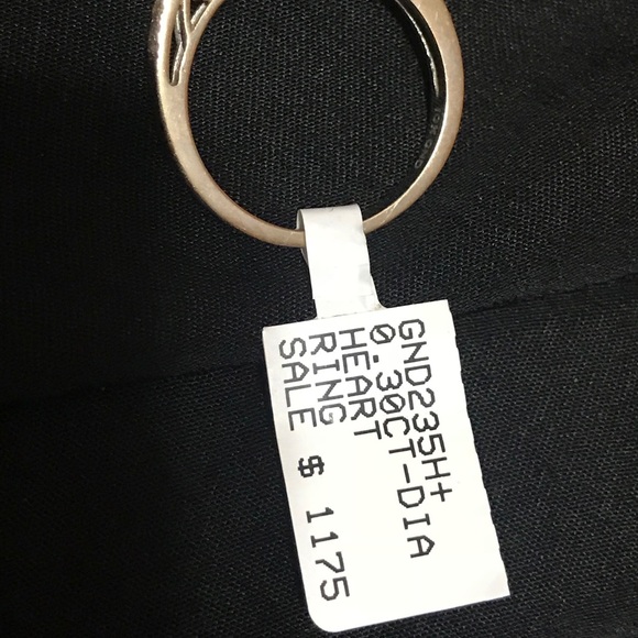 GND 0.30 ct diamond heart ring in 10kt gold - Picture 6 of 7